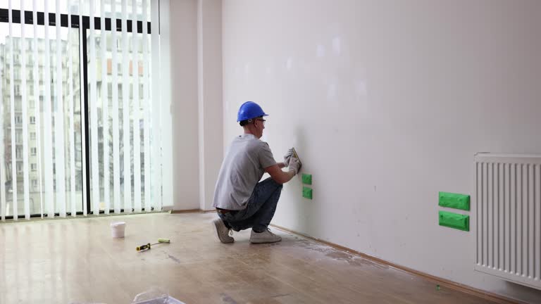 Best Eco-Friendly and Low-VOC Painting  in Blountsville, AL